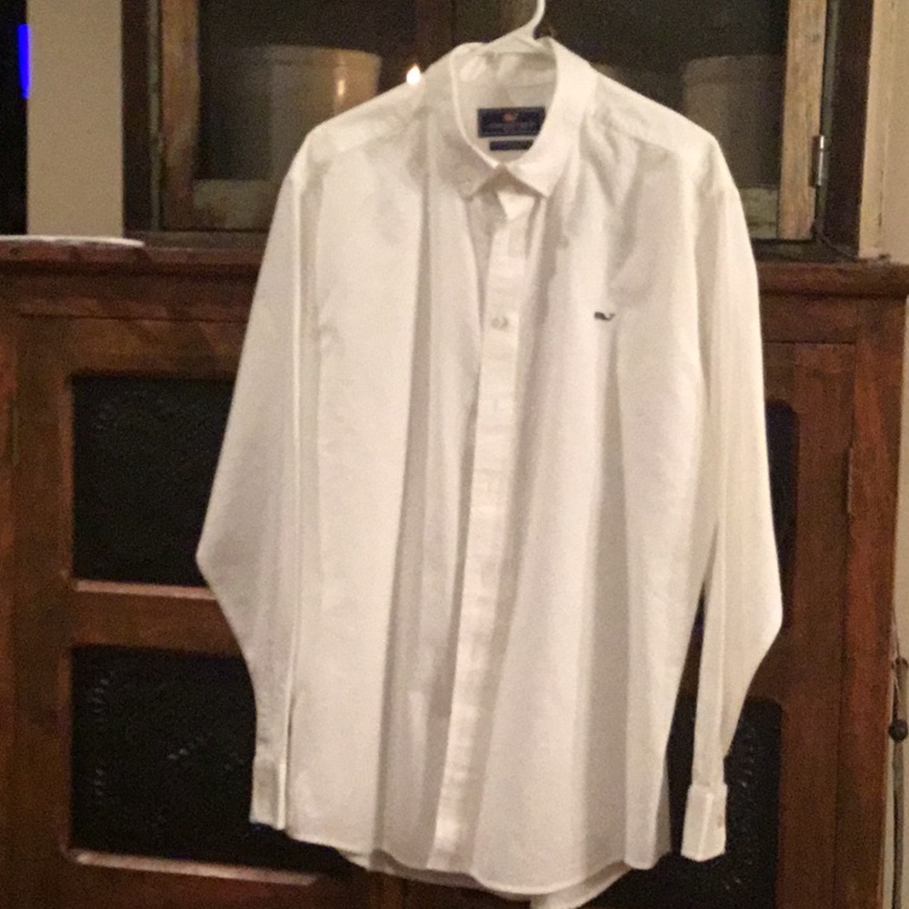 Vineyard Vines shirt